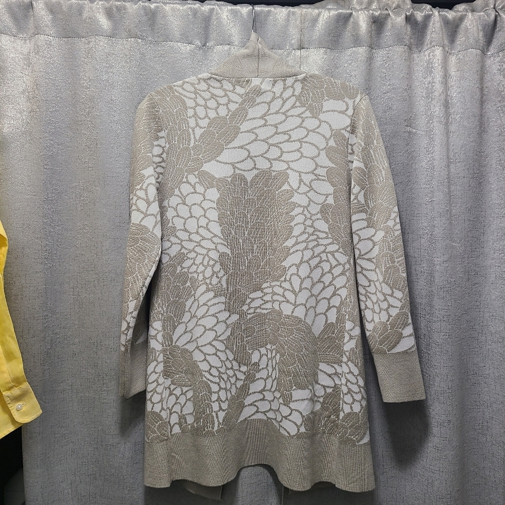 Kamana Cream and‎ White Open Front Cardigan Sweater Size Small
